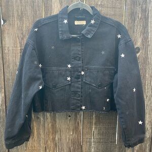 Elan Black Star-Patterned Cropped Denim Jean Oversized Jacket One-Size